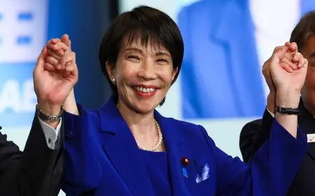متطرفة وعازفة طبلة تاكايشي تدخل التاريخ كأول سيدة تتولى رئاسة وزراء اليابان
