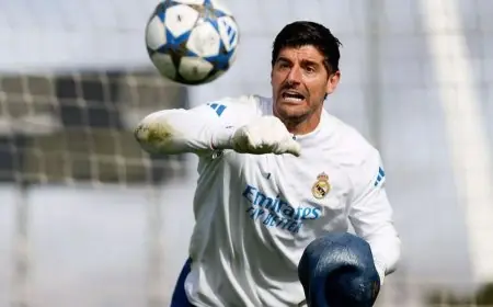 تيبو كورتوا يتصدى لاتهامات رئيس برشلونة ويذكّره بفضيحة نيغريرا