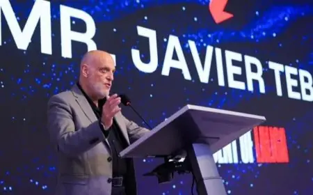 تيباس يواجه كارفاخال: اتهامات قناة ريال مدريد بتشويه المنافسة