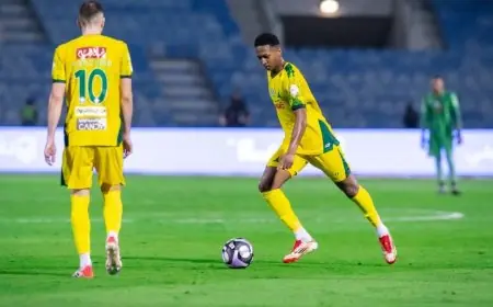 الهلال يسعى لتأمين أولى صفقات الشتاء من نجوم الخليج