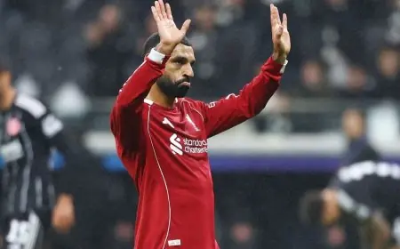 جماهير ليفربول تطالب بطرد صلاح بعد الفرصة الضائعة أمام فيرتز