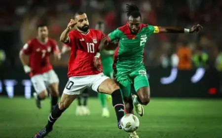 محمد صلاح يقترب من الدوري السعودي بعد خلافات مع سلوت: التفاصيل والمفاجآت