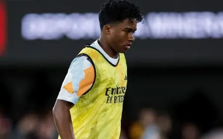 والد إندريك يطالب بالميراس باسترداد نجمه من ريال مدريد