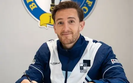 عودة ملحمية لمدافع ويلز السابق إلى الملاعب بعد تعافيه من سكتة قلبية