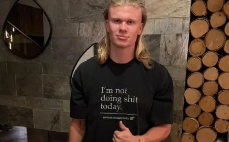 هالاند يفاجئ جمهوره بالكشف عن تفاصيل غريبة في حياته عبر يوتيوب