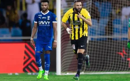بنزيما يتصدر تشكيلة الاتحاد وغياب الحارس الأساسي ضد الهلال في قمة الكلاسيكو السعودي
