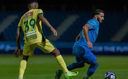 تعادل مثير بين نيوم والخليج يبقي المنافسة مشتعلة مع كبار دوري روشن