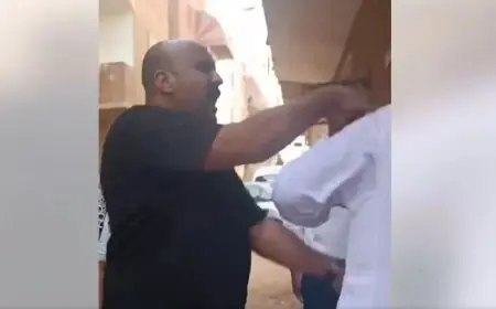 فيديو صادم: الاعتداء على مسن السويس وابنته تصرخ أبويا بيتضرب