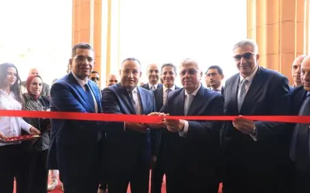وزير التعليم العالي يطلق عمليات ترميم المرحلة الأولى في كلية الهندسة بجامعة الإسكندرية