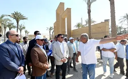 وزير الإسكان يزور مشروع حدائق تلال الفسطاط ويطالب بسرعة الإنجاز
