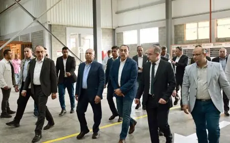 رئيس الوزراء يفتتح مصنع بونالو الجديد للصناعات البلاستيكية والخشبية في خطوة لتعزيز الاقتصاد الوطني