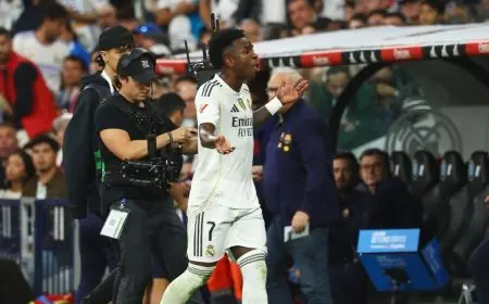 فينيسيوس يعتزم مغادرة ريال مدريد بعد مواجهة حادة مع تشابي ألونسو