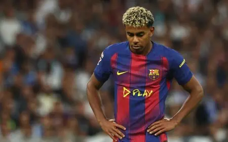 والد لامين يامال يواجه ريال مدريد ويدافع عنه: نراكم في برشلونة