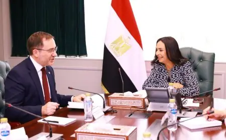لقاء مهم بين وزيرة التضامن الاجتماعي وسفير المملكة المتحدة في القاهرة