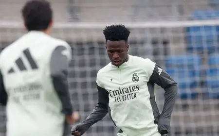 فينيسيوس يعتذر فهل ينتقل من تشابي ألونسو إلى لويس إنريكي؟