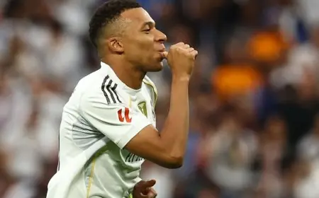 كيليان مبابي يتوج الجمعة بجائزة الحذاء الذهبي كأفضل هداف في أوروبا