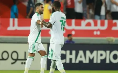 تألّق حارس الرياض يحبط آمال الأهلي في الشوط الأول