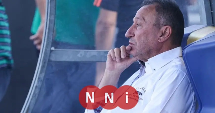 الخطيب يواصل قيادة الأهلي متناسباً مع حالته الصحية