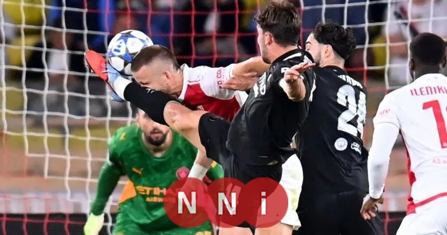 اتهام لاعب سيتي لداير بالتمثيل بعد ركلة جزاء والإنجليزي يرد بقوة
