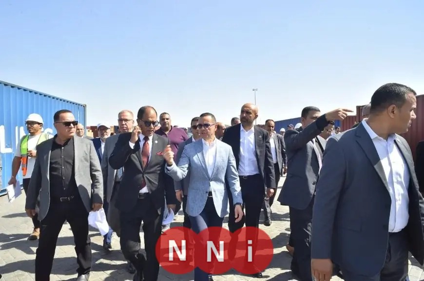 وزير الاستثمار يزور ميناء العين السخنة ويتابع تقدم منظومة الفحص المشترك