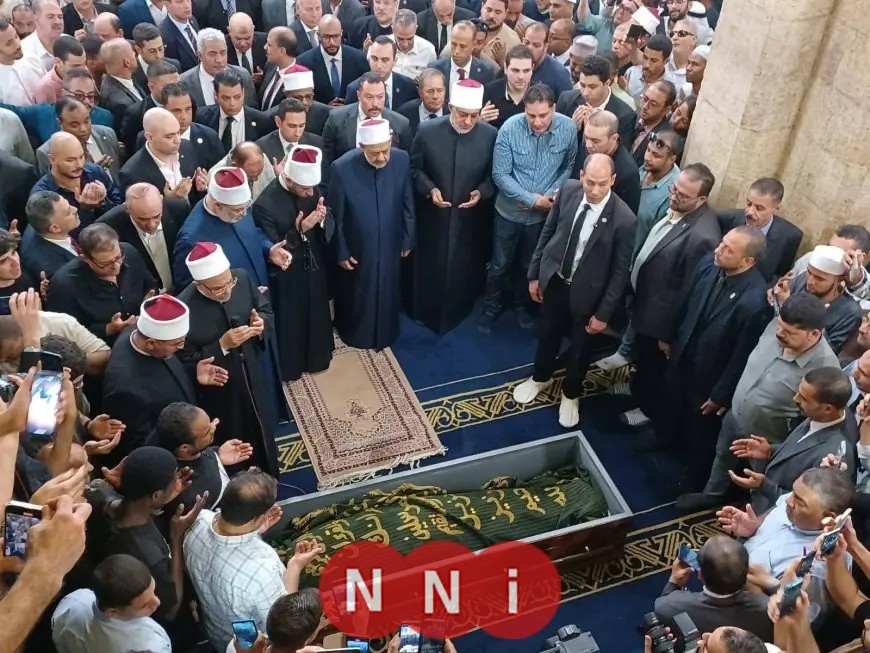 تعرف على تفاصيل وصية الدكتور أحمد عمر هاشم وسبب تكفينه بكسوة سعودية اليوم