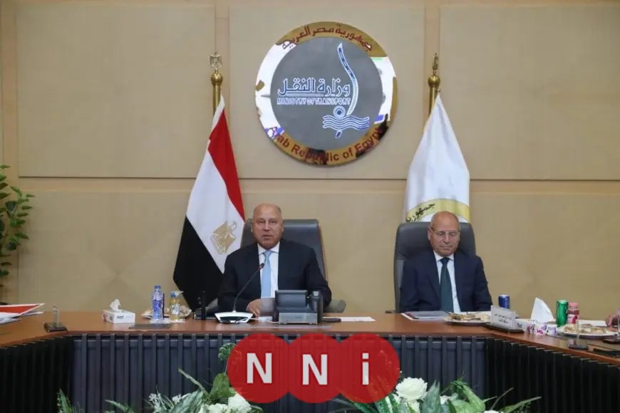 اجتماع كامل الوزير مع مصنعي الأسمنت لبحث تراجع الأسعار وتشغيل الخطوط المتوقفة