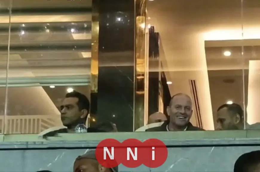 ييس توروب يشاهد مباراة مصر وغينيا بيساو من ستاد القاهرة