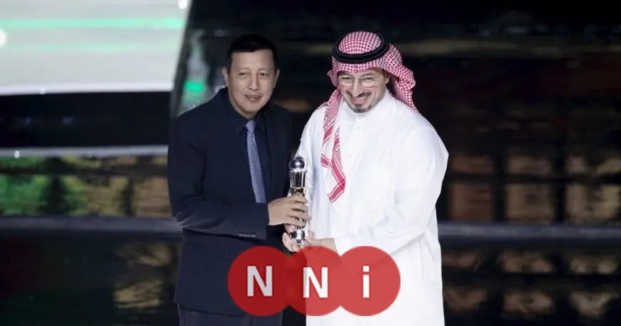 ياسر المسحل يعبّر عن أمله في نجاح الإمارات والعراق في تصفيات كأس العالم 2026