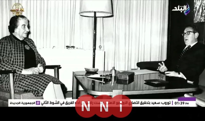 الرئيس السيسي يستعرض فيلما تسجيليا مذهلا عن أسرار الانتصار في حرب أكتوبر خلال الندوة التثقيفية للقوات المسلحة