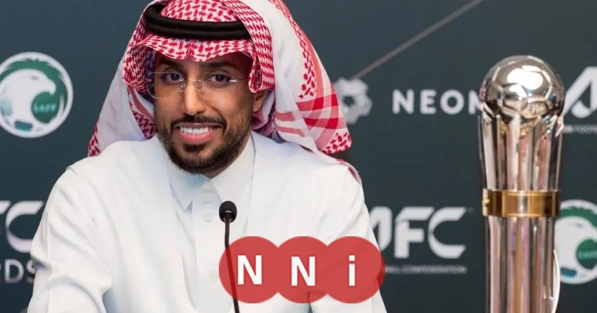 الهلال يحتفي بالدوسري لفوزه بجائزة أفضل لاعب في آسيا