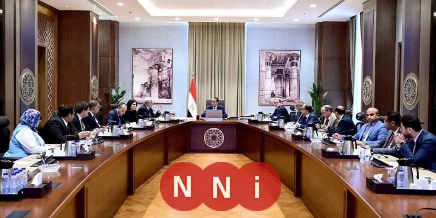 رئيس الوزراء يناقش ملفات التعاون بين وزارتي التعليم العالي والمالية