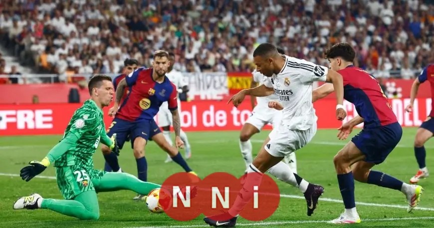 فويتشيك تشيزني يُواجه كيليان مبابي بلا تردد في الكلاسيكو المرتقب
