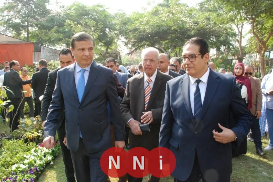 وزير الزراعة ورئيس جامعة القاهرة يفتتحان النسخة الأولى من معرض كلية الزراعة للبساتين بجامعة القاهرة 2025