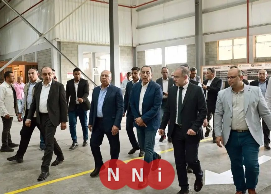 رئيس الوزراء يفتتح مصنع بونالو الجديد للصناعات البلاستيكية والخشبية في خطوة لتعزيز الاقتصاد الوطني