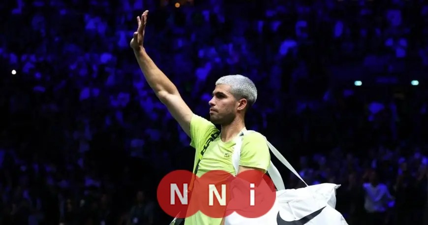 ألكاراز يغادر بطولة باريس ماسترز للتنس بعد أداء دون المستوى المتوقع