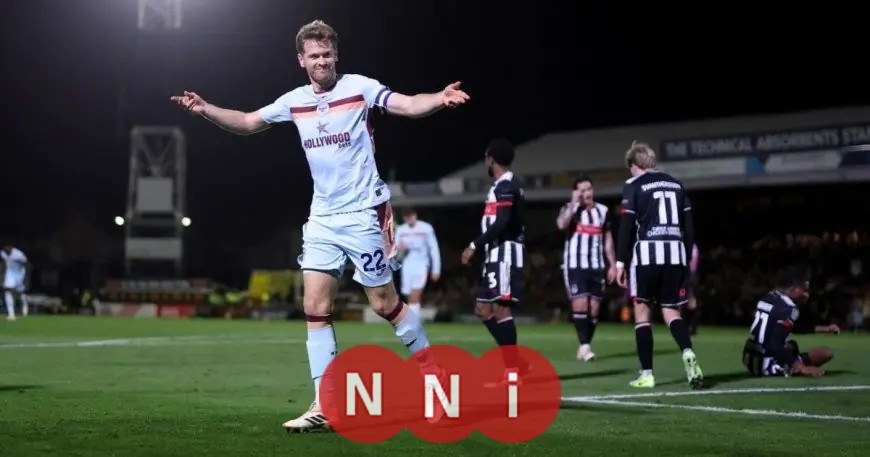 برينتفورد يتألق وينهي مغامرة غريمسبي بعد تعثر مانشستر يونايتد