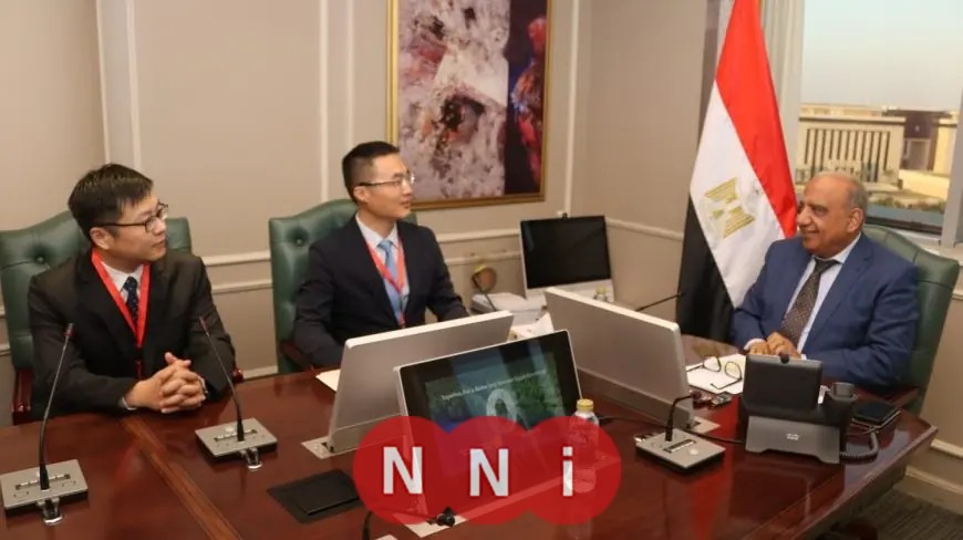 وزير الكهرباء يتعاون مع شركة هواوي الصينية لتعزيز مشاريع تخزين الطاقة