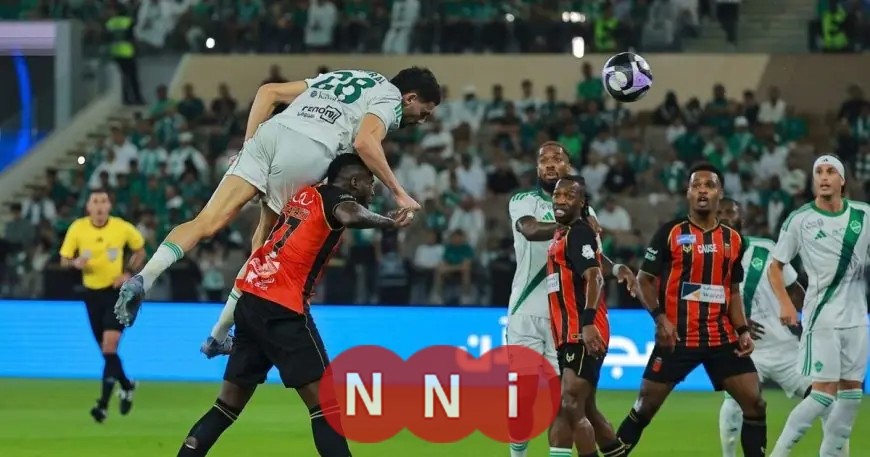 ماتيوس والخيبري يتألقان وتوني يتراجع في مباراة مثيرة بين الأهلي والرياض