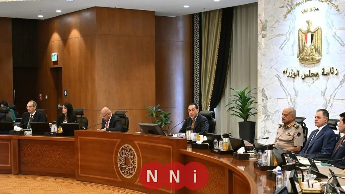 رئيس الوزراء يجتمع بوزير البترول لبحث أهم ملفات عمل الوزارة