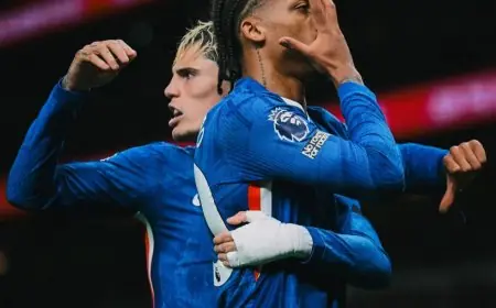 تشيلسي يتألق ويفوز على توتنهام في ديربي لندن بهدف رائع