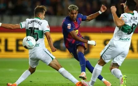 لامين يامال يثبت جدارته وبرشلونة ينتصر على إلتشي ويتجاوز آثار الكلاسيكو