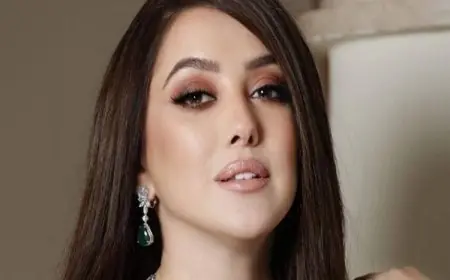 أحمد موسى يشيد بدعم كنده علوش لمصر خلال احتفالها في المتحف الكبير