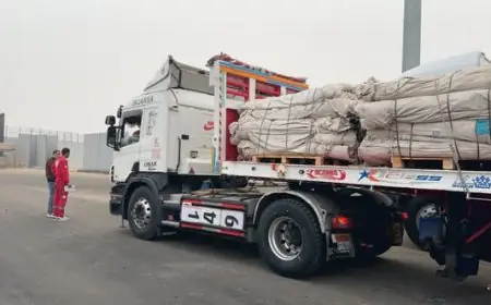 الهلال الأحمر يطلق قافلة زاد العزة الـ 64 حاملة أكثر من 300 ألف سلة غذائية لدعم المحتاجين