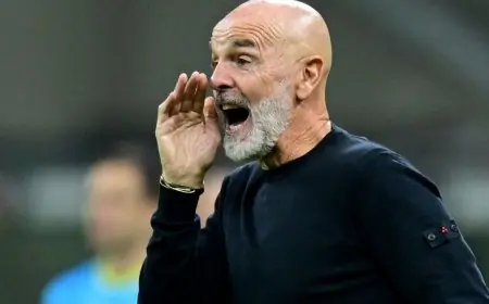 ستيفانو بيولي يصر على البقاء كمدرب لفيورنتينا رغم تراجع الأداء