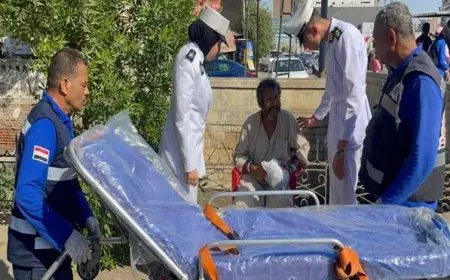 الداخلية تقدم يد العون لمُسن بلا مأوى وتؤمن له الرعاية الطبية الآمنة