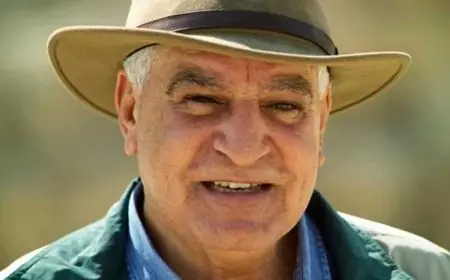 زاهي حواس يدعو لتعزيز تعليم اللغة الهيروغليفية في المدارس المصرية