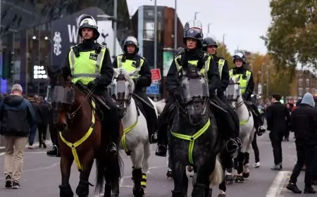 وكيل لاعبين يُشهر سلاحاً نارياً في وجه نجم البريميرليغ