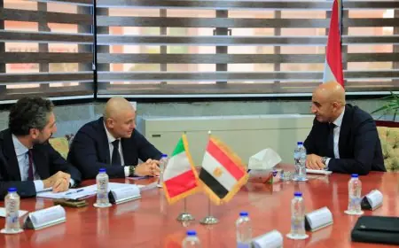 وزير التربية والتعليم يناقش تعزيز التعاون مع السفير الإيطالي الجديد في القاهرة