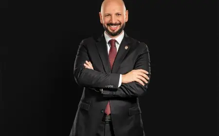 حازم هلال يقود مشروع استاد الأهلي بخطوات واثقة