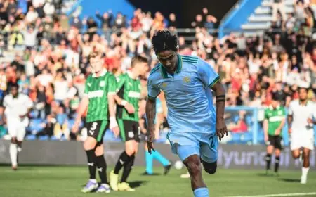 ديبالا يغيب عن روما شهراً كاملاً بسبب إصابة في العضلات